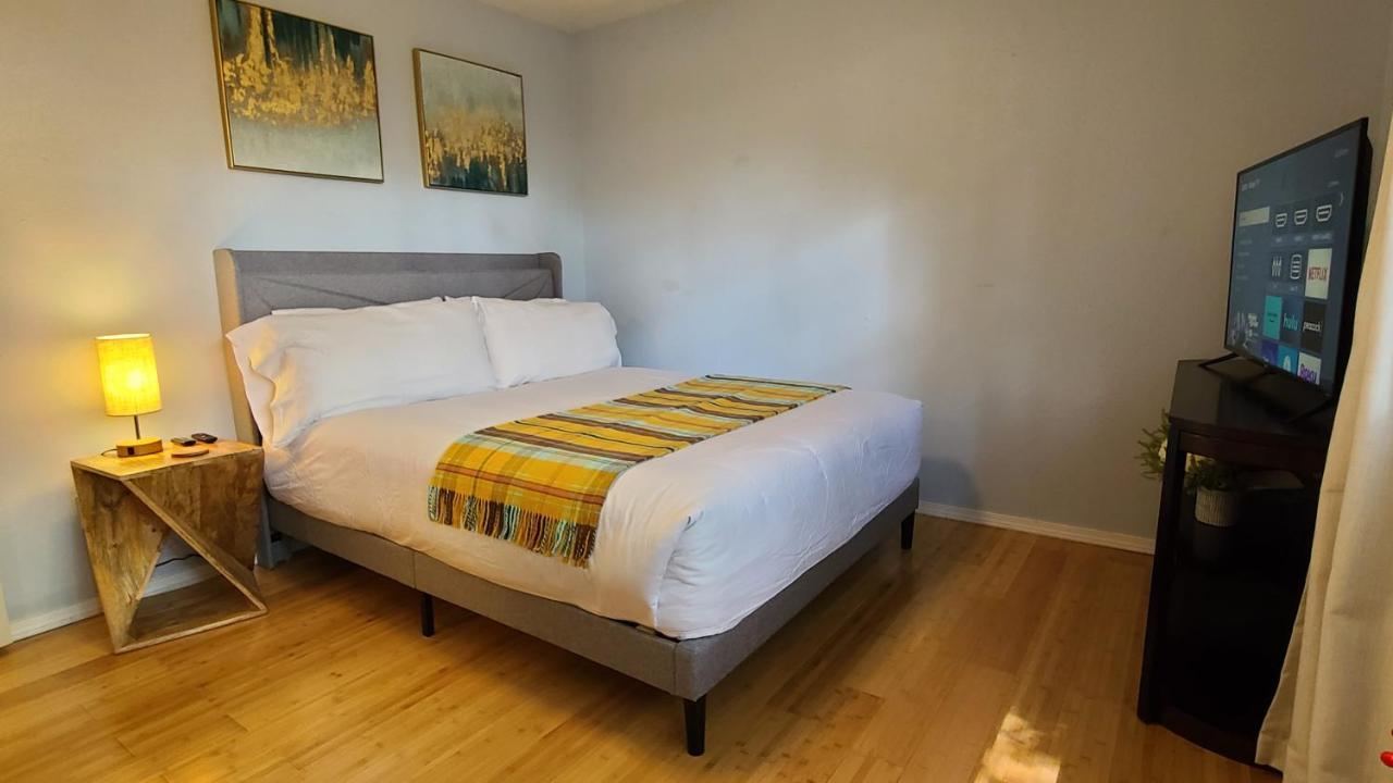 Centrally Located In Rogers And Bentonville! -Private Rooms Eksteriør bilde