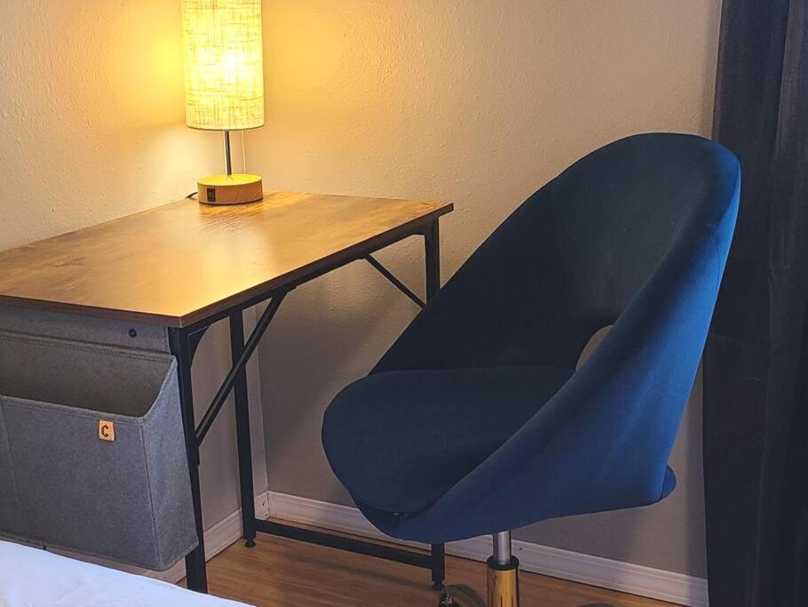 Centrally Located In Rogers And Bentonville! -Private Rooms Eksteriør bilde